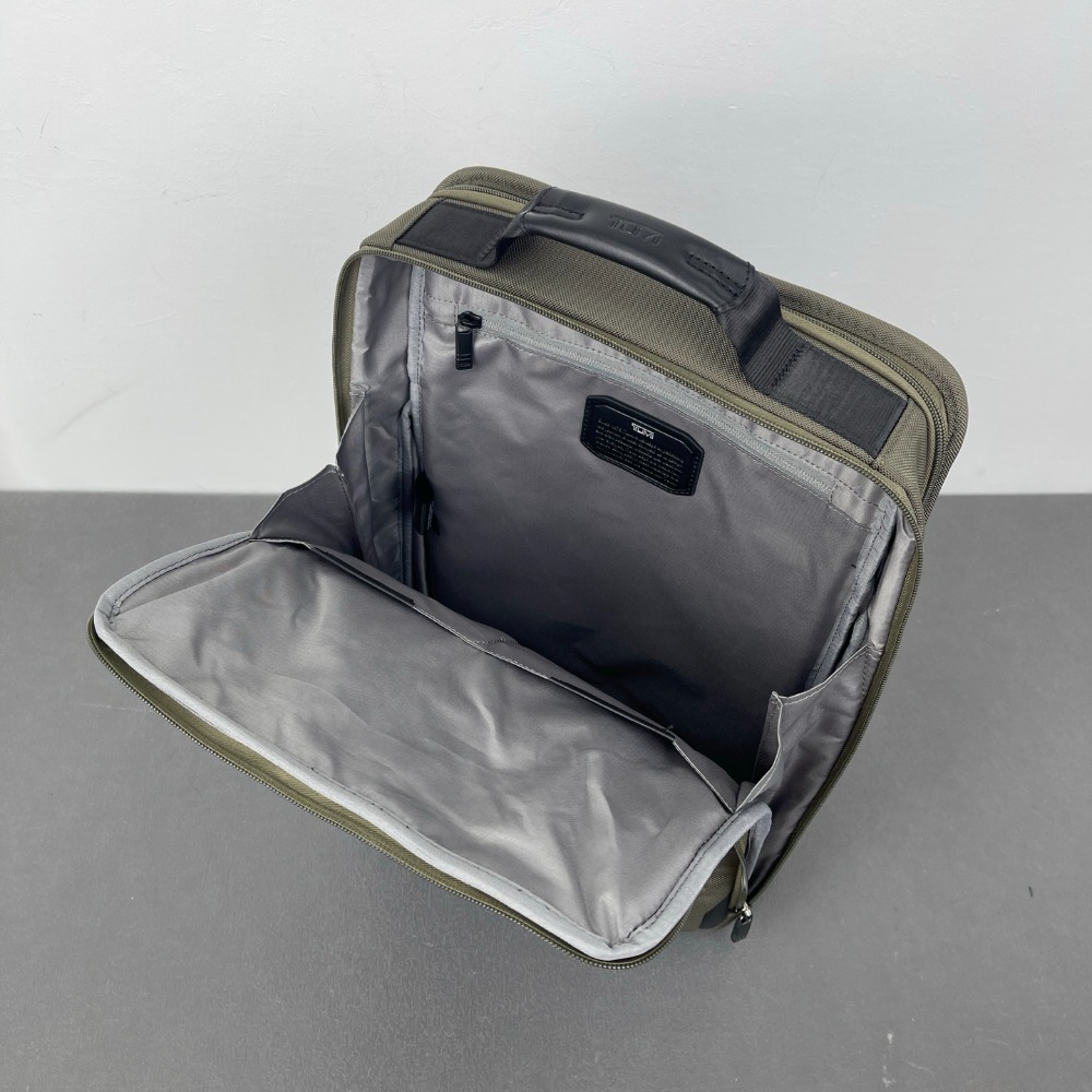 Luxury Mens Brief Backpack Bal - đánh giá và giá Laptop Backpack 15.6